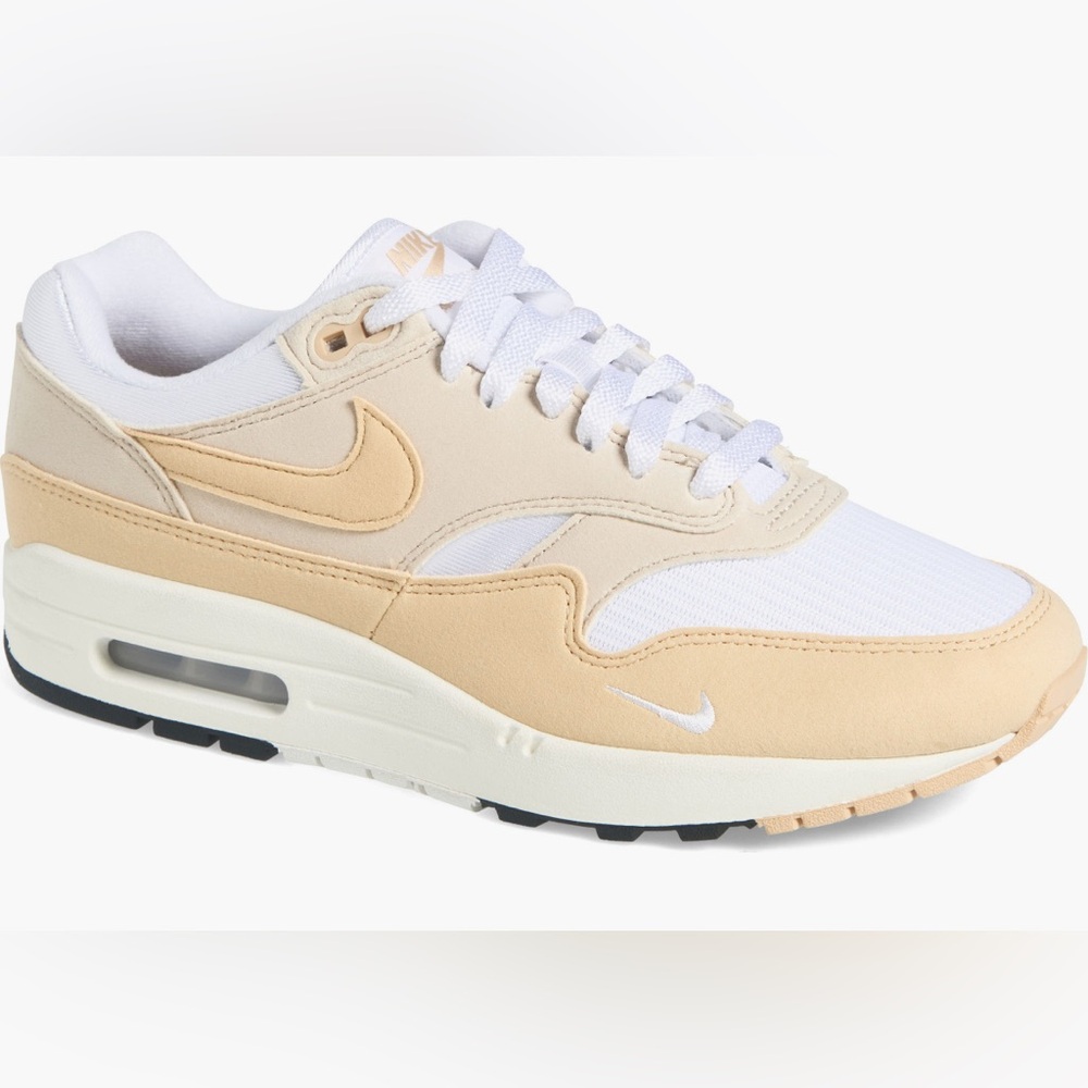Nike Air Max 1 '87 Sneaker Shoes New NIB Light Brown/ White Onyx Women’s